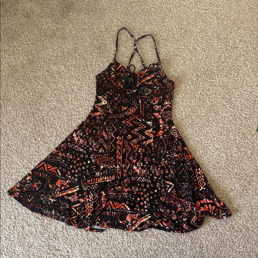 NWT: Silence + Noise: Vibrant Pattern Flowy Strappy Skater Dress Size XS